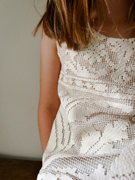 Caracol Tank in Antique Lace