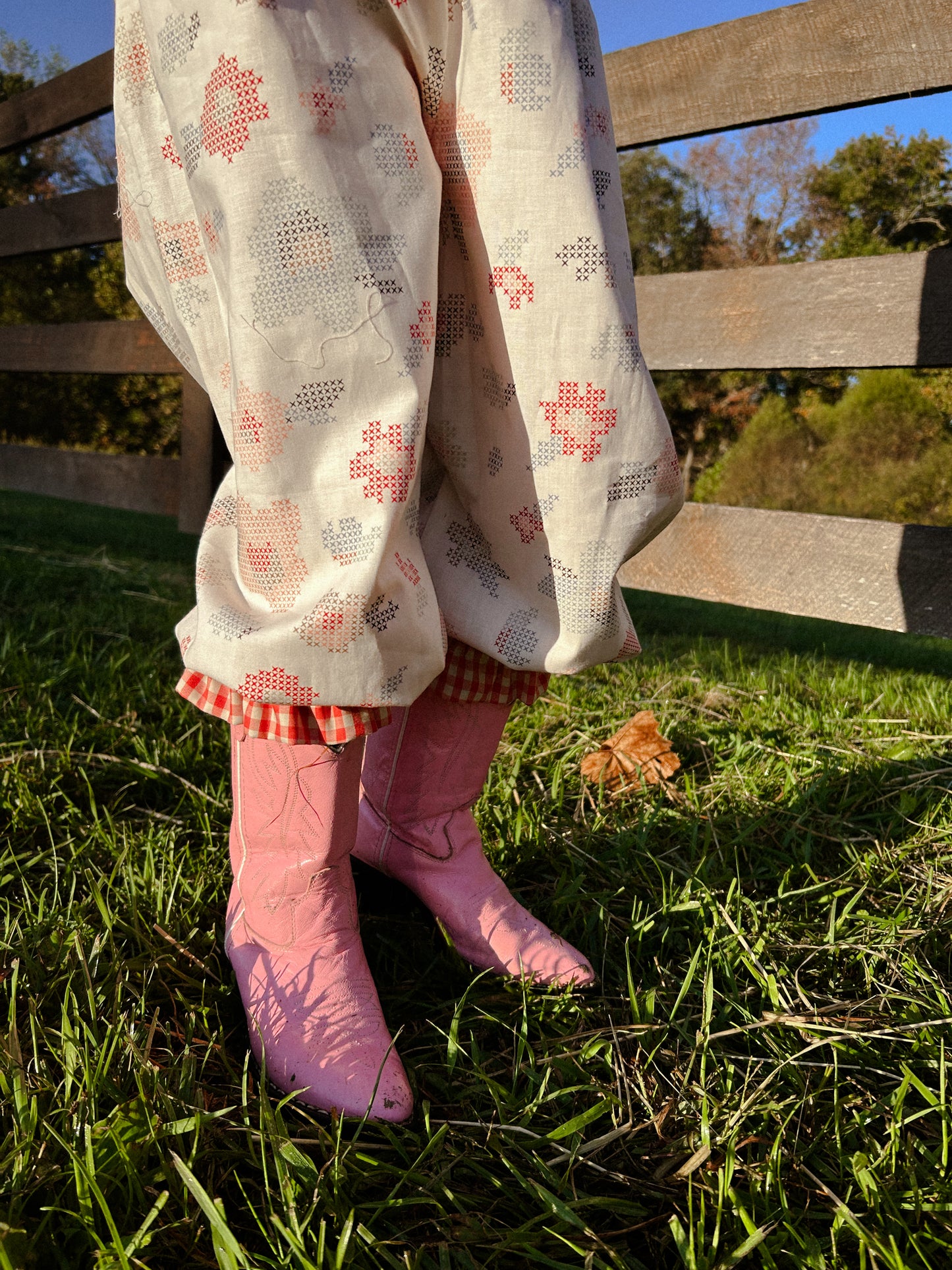 Ballet Pant in Winter White & Picnic Check