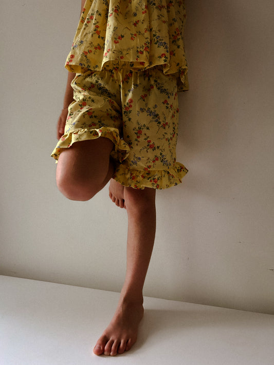 Bay Short in Buttercup