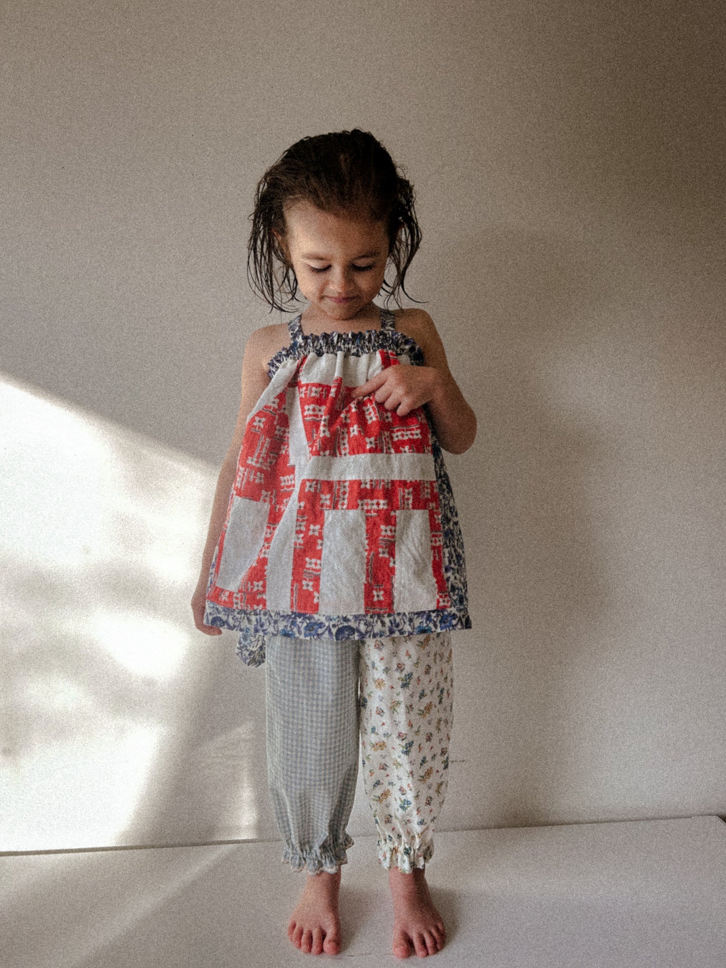 Chore Pinafore Size 2/3