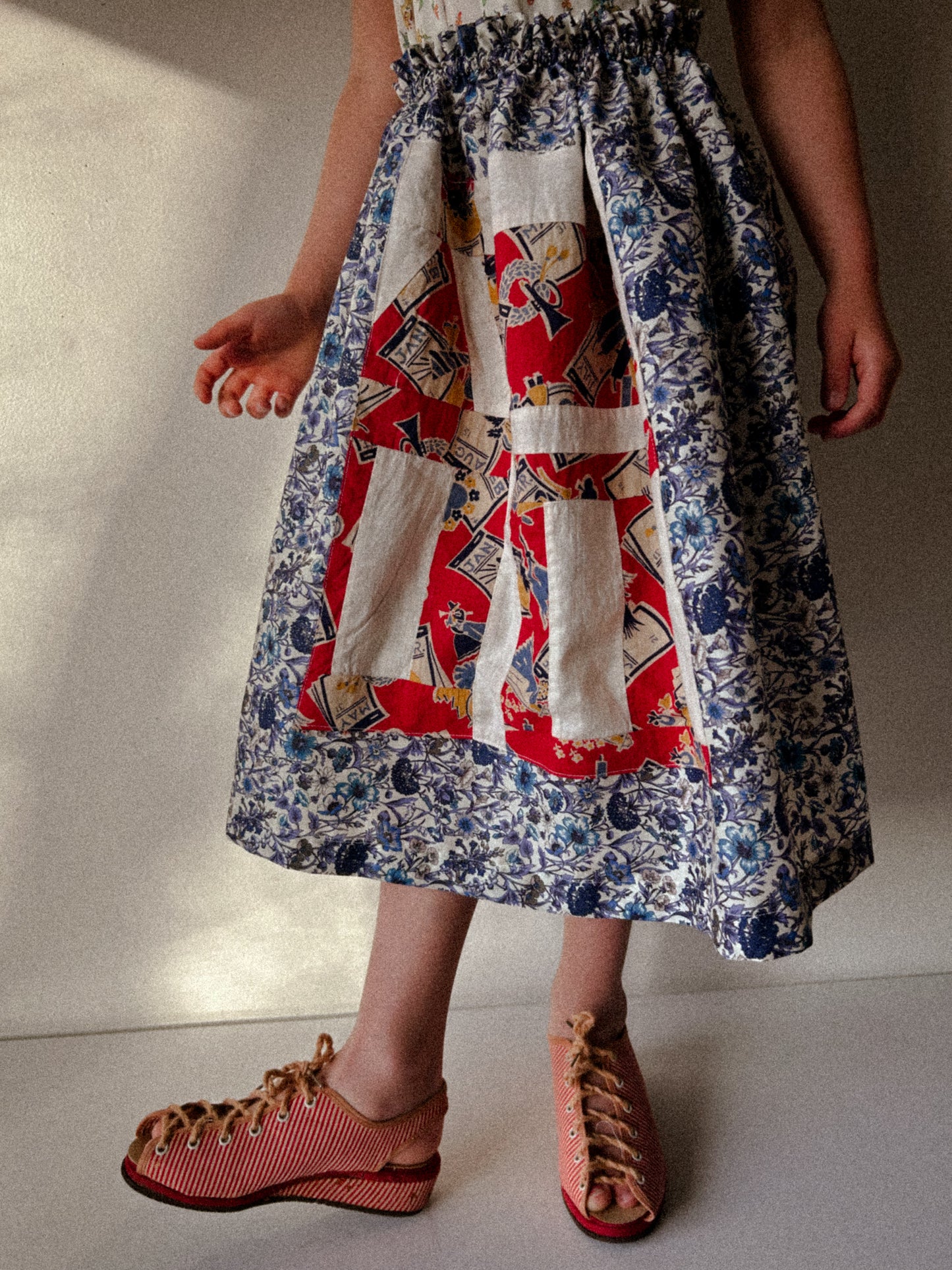 Chore Pinafore Size 6/7
