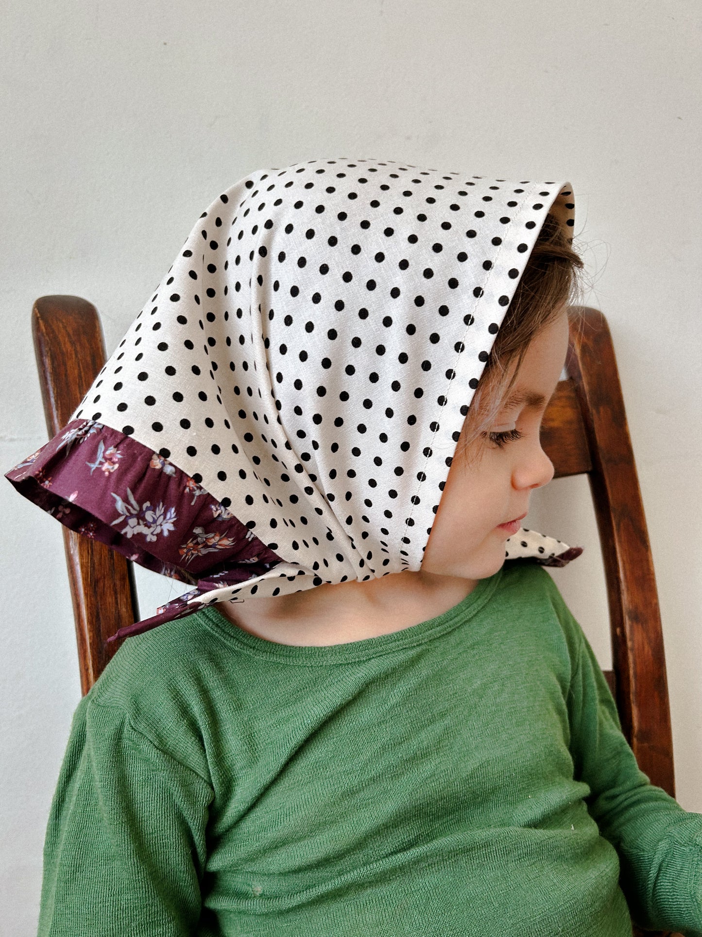 Winter Ruffle Trim Bandana