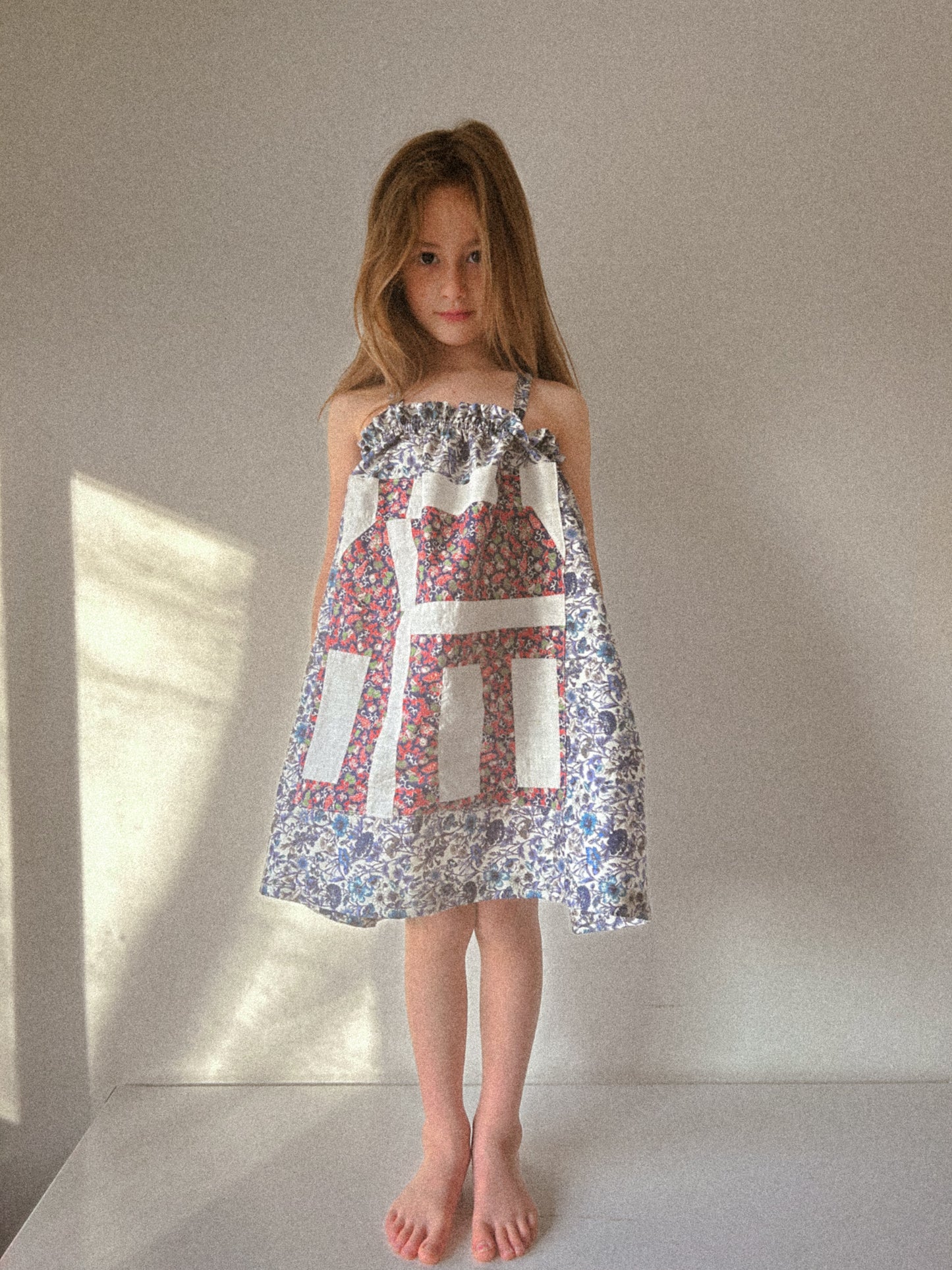 Chore Pinafore Size 6/7